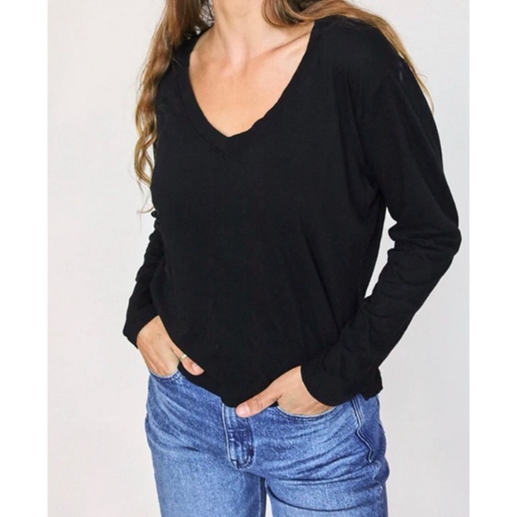 Free People Black Long Sleeve V-neck Top Tee T-Shirt L Large - Picture 1 of 8